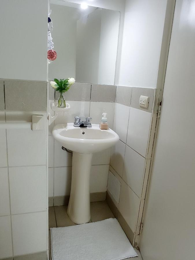 Habitacion Privada En Departamento Compartido ลิมา ภายนอก รูปภาพ